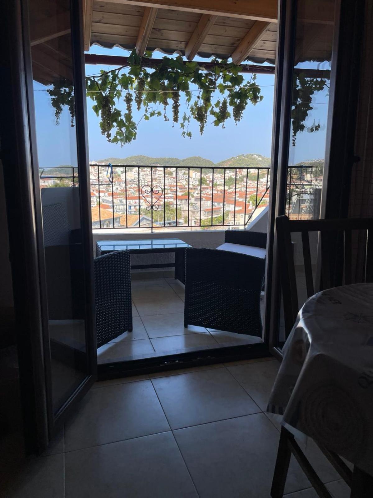 Katerinas Apartmens スキアトスタウン エクステリア 写真
