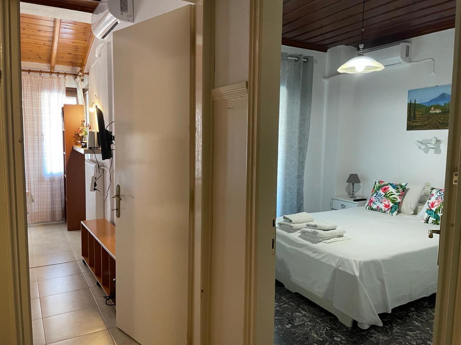Katerinas Apartmens スキアトスタウン エクステリア 写真